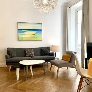 Apartment Riviera - 2 Minutes De La Plage - Exceptionnel 2 Ac - Balcon Meyerbeer 1, Nice