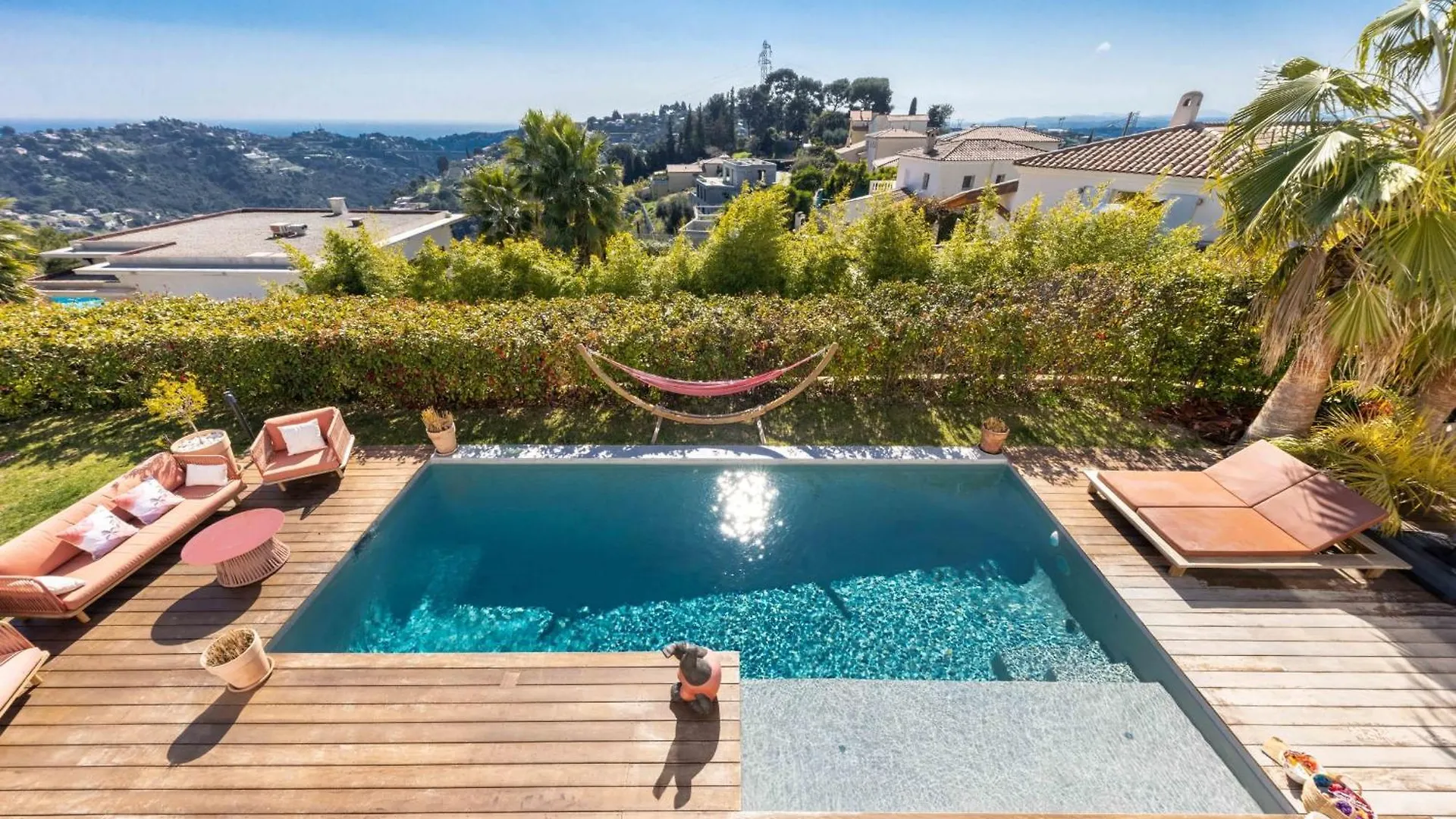Private Room With Garden Pool And Sea View Nice Holiday home