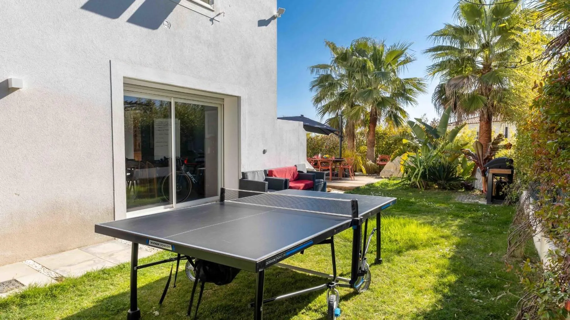 Holiday home Private Room With Garden Pool And Sea View Nice France