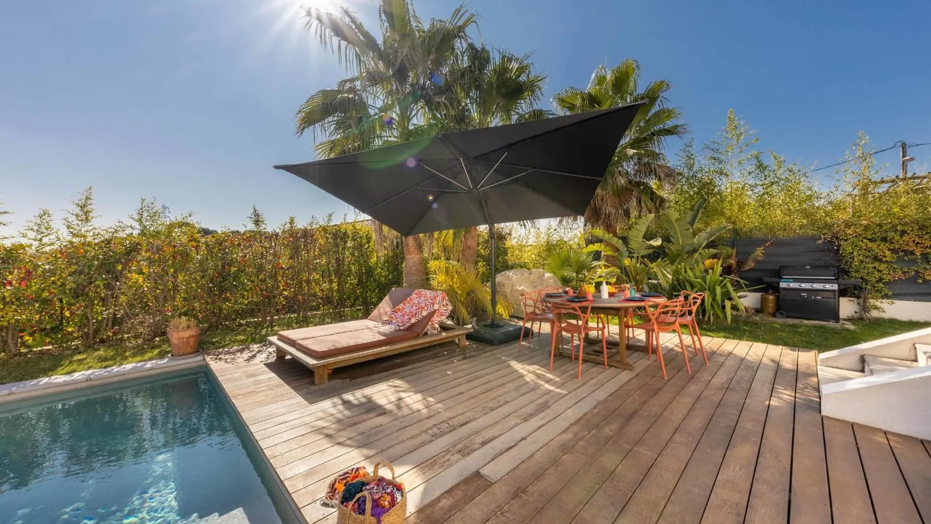 Private Room With Garden Pool And Sea View Nice