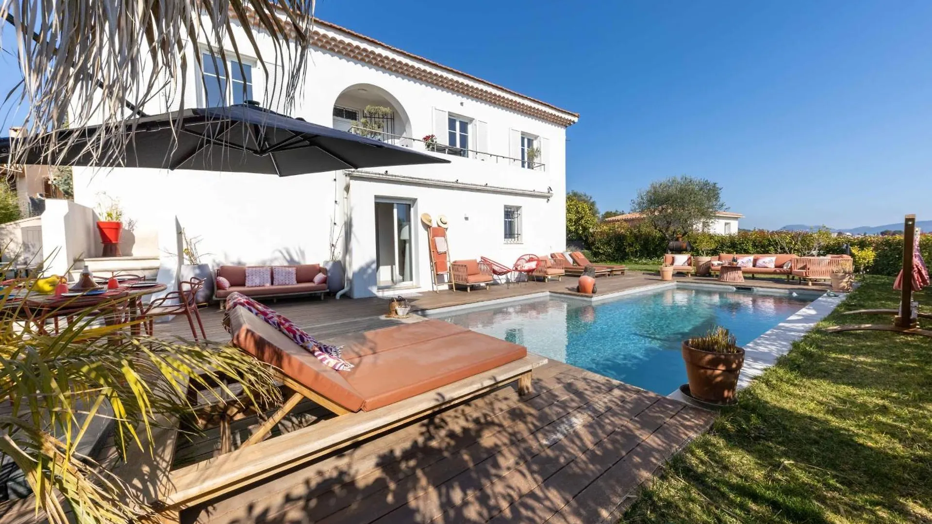 Private Room With Garden Pool And Sea View Nice 0*,  France